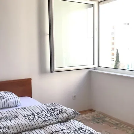 Apartman Mostar Centar 2 *